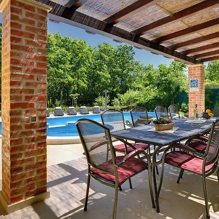 Villas Vea Histria Režanci エクステリア 写真