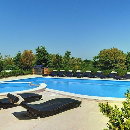 Villas Vea Histria Režanci エクステリア 写真