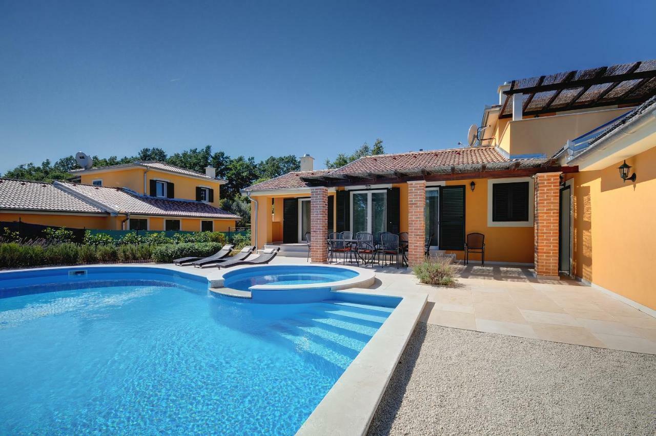 Villas Vea Histria Režanci エクステリア 写真