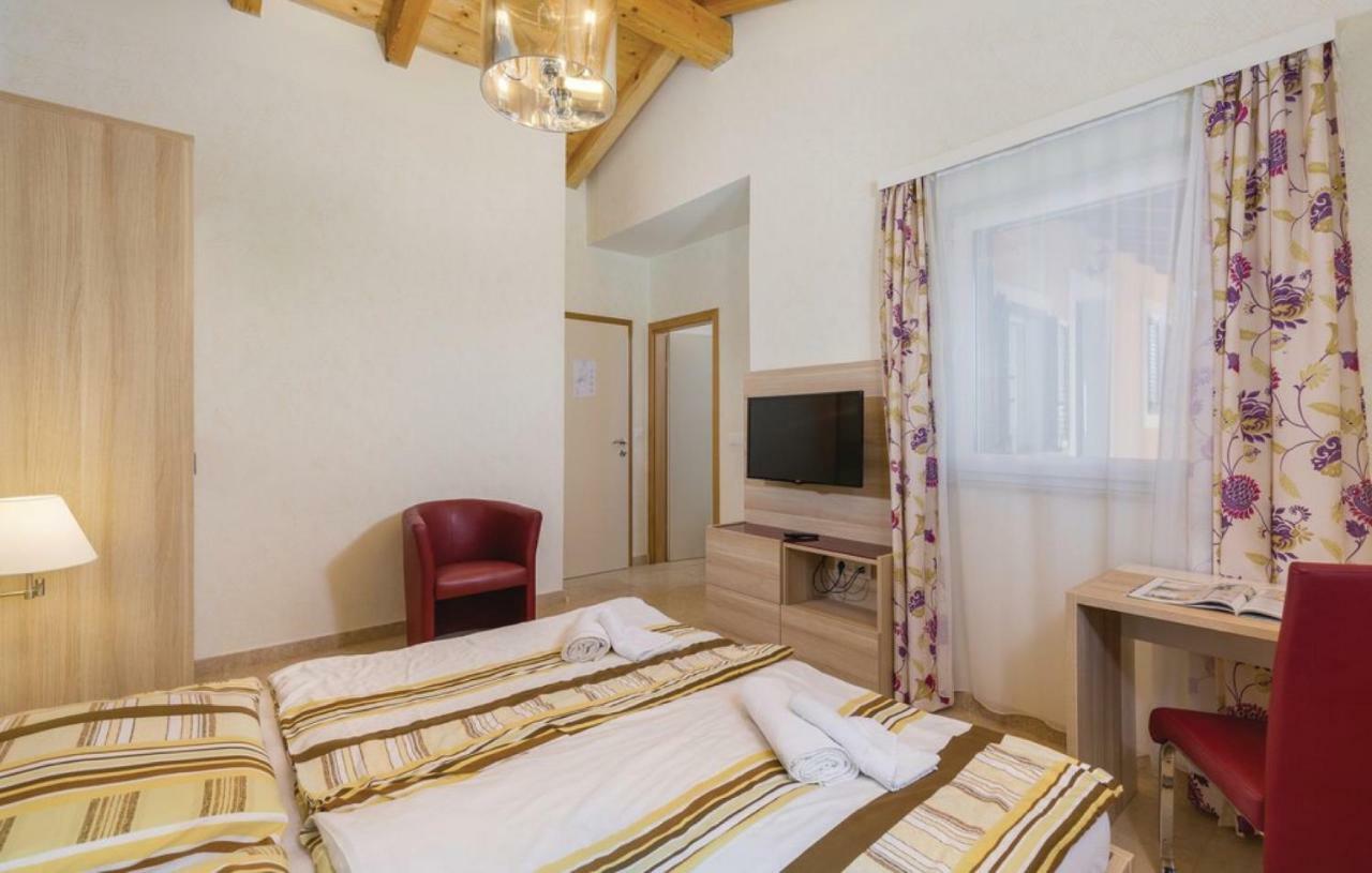 Villas Vea Histria Režanci エクステリア 写真