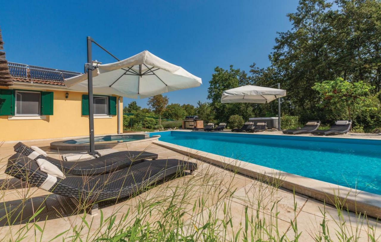 Villas Vea Histria Režanci エクステリア 写真