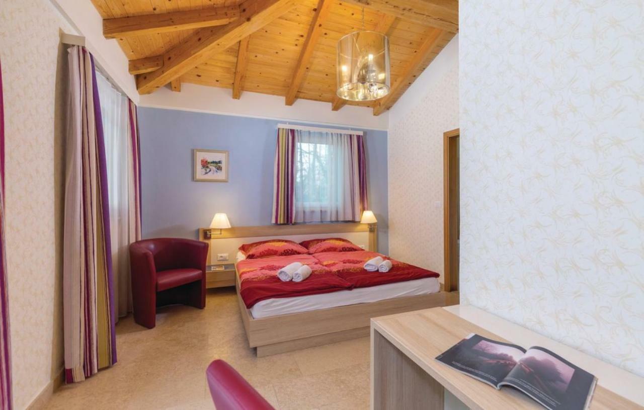 Villas Vea Histria Režanci エクステリア 写真