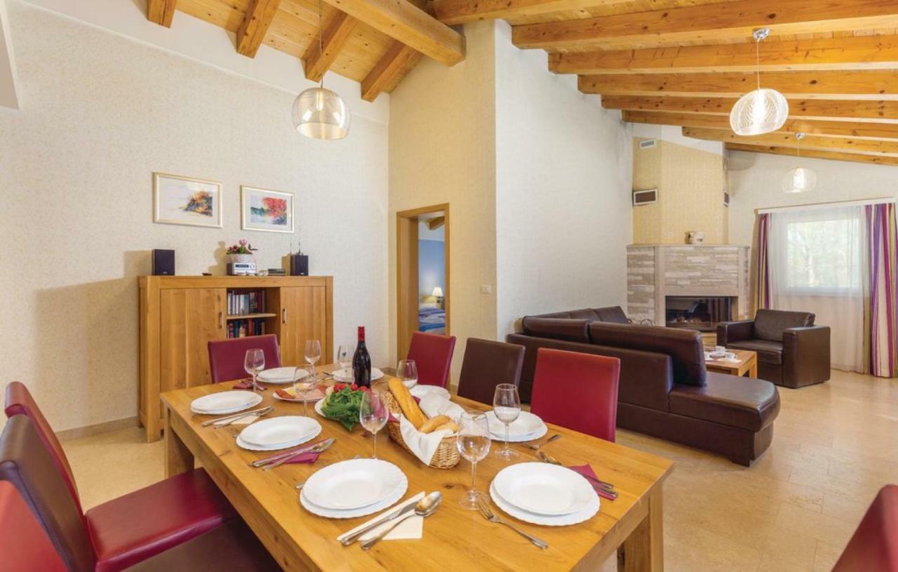 Villas Vea Histria Režanci エクステリア 写真