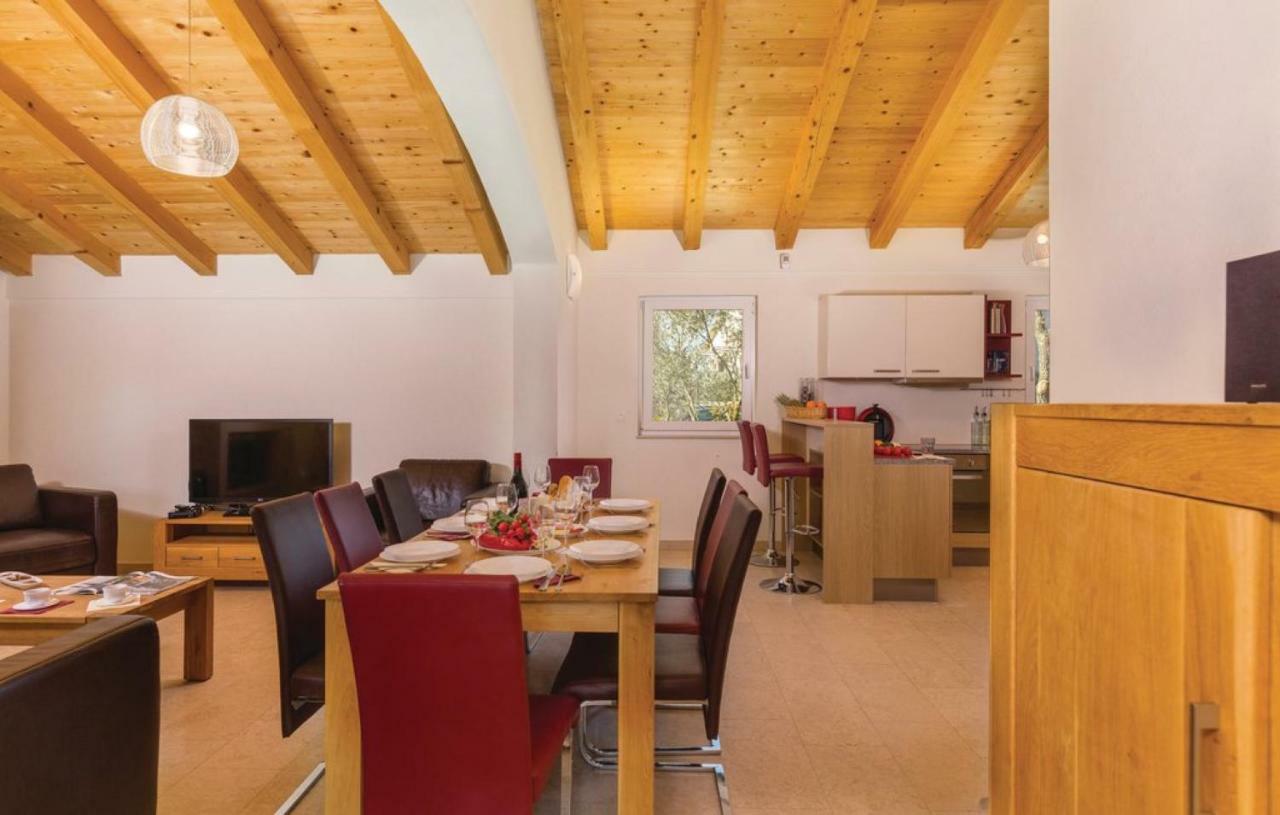 Villas Vea Histria Režanci エクステリア 写真
